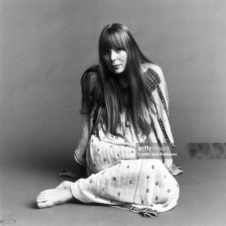 Joni Mitchell feet photo 8