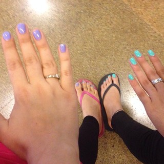 Jonita Gandhi feet photo 15