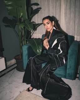 Jonita Gandhi feet photo 7