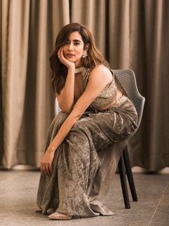 Jonita Gandhi feet photo 16