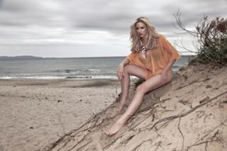 Jordan Carver feet photo thumbnail