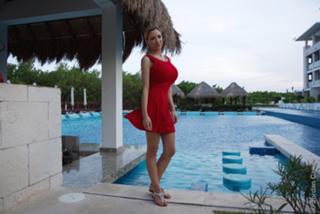 Jordan Carver feet photo thumbnail