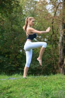 Jordan Carver feet photo thumbnail