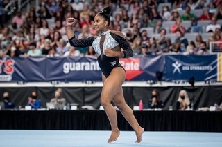 Jordan Chiles feet photo thumbnail