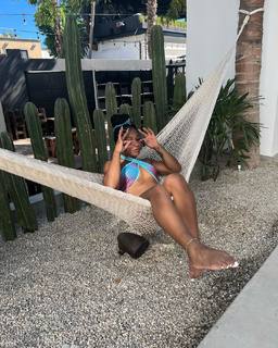 Jordan Chiles feet photo thumbnail