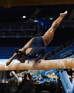 Jordan Chiles feet photo thumbnail