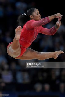 Jordan Chiles feet photo thumbnail