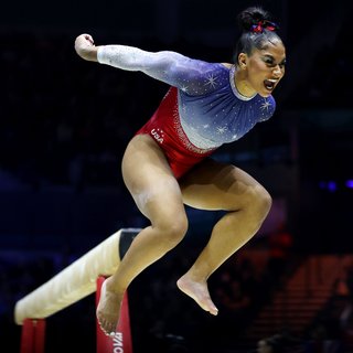 Jordan Chiles feet photo thumbnail