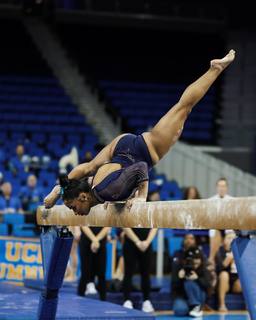 Jordan Chiles feet photo thumbnail