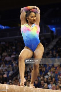 Jordan Chiles feet photo thumbnail