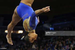 Jordan Chiles feet photo thumbnail