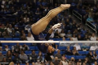 Jordan Chiles feet photo thumbnail