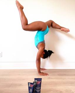 Jordan Chiles feet photo thumbnail