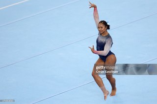 Jordan Chiles feet photo thumbnail