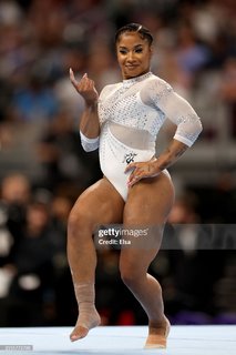 Jordan Chiles feet photo thumbnail