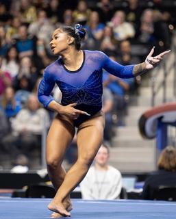 Jordan Chiles feet photo thumbnail