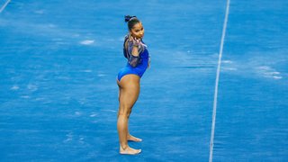 Jordan Chiles feet photo thumbnail