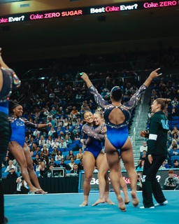 Jordan Chiles feet photo thumbnail