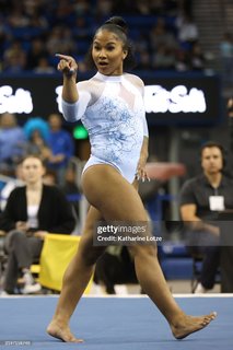 Jordan Chiles feet photo thumbnail