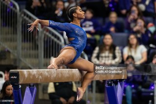 Jordan Chiles feet photo thumbnail