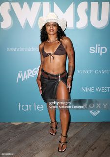 Jordan Chiles feet photo thumbnail