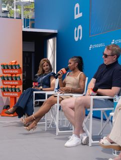 Jordan Chiles feet photo thumbnail