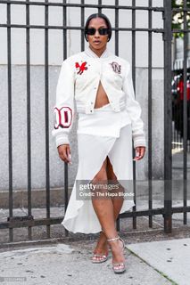 Jordan Chiles feet photo thumbnail