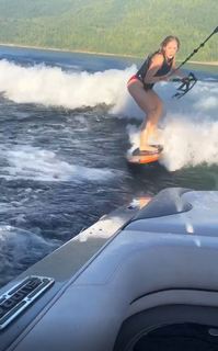 Jordan Claire Robbins feet photo 15