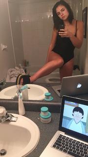 Jordan Miller feet photo 4