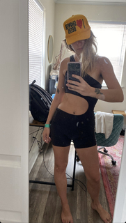 Jordan Miller feet photo 10