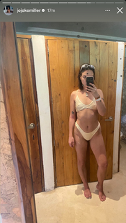 Jordan Miller feet photo 6