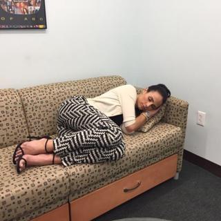 Jordana Brewster feet photo thumbnail