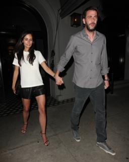 Jordana Brewster feet photo thumbnail