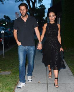 Jordana Brewster feet photo thumbnail