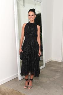 Jordana Brewster feet photo thumbnail