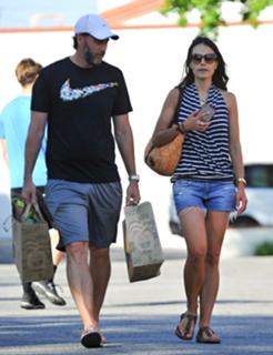 Jordana Brewster feet photo thumbnail
