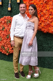Jordana Brewster feet photo thumbnail