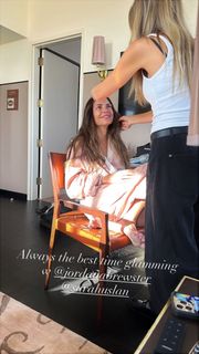 Jordana Brewster feet photo thumbnail