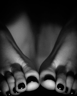 Jordana Lajoie feet photo 3