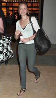 Jordana Spiro feet photo 1