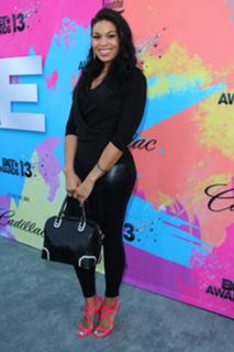 Jordin Sparks feet photo thumbnail