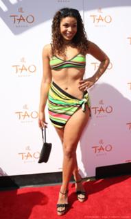 Jordin Sparks feet photo thumbnail