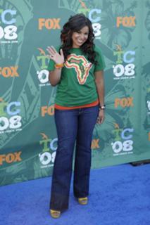 Jordin Sparks feet photo thumbnail