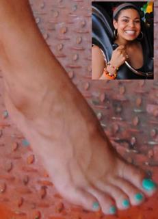 Jordin Sparks feet photo thumbnail