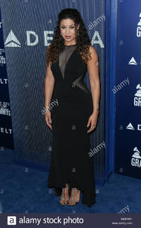 Jordin Sparks feet photo thumbnail