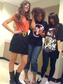 Jordin Sparks feet photo thumbnail