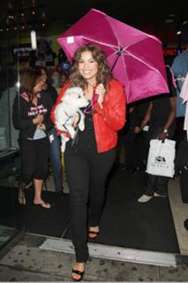 Jordin Sparks feet photo thumbnail