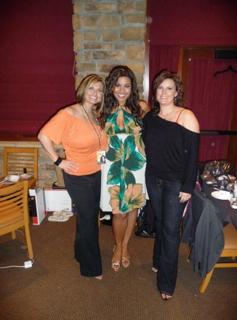 Jordin Sparks feet photo thumbnail