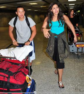 Jordin Sparks feet photo thumbnail