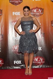 Jordin Sparks feet photo thumbnail
